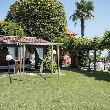 San Salvatore Sleeps 4 With Pool * Massino Visconti